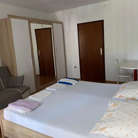 Guest house Infinity