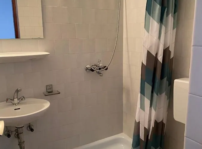 게스트하우스 Infinity 4*