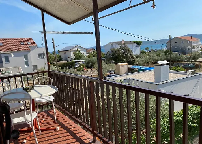 Infinity 게스트하우스 4*