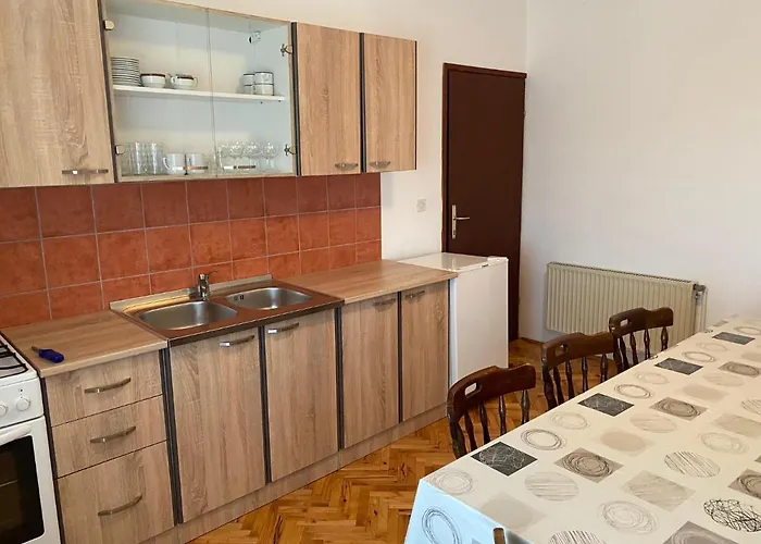 Infinity 게스트하우스 4*