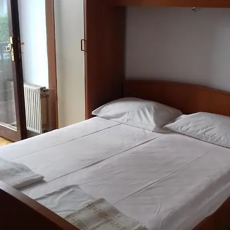 Infinity 4* Sukošan